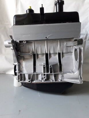 Engine block type 807 R15-R17.