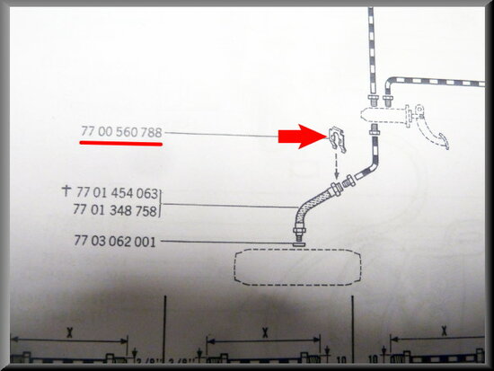 Brake line clip