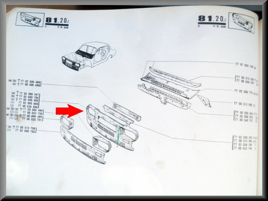 Deel van frontplaat links (R12 oude type, New Old Stock).