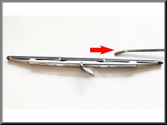 Stainless steel windshield wiper (37,5 cm).