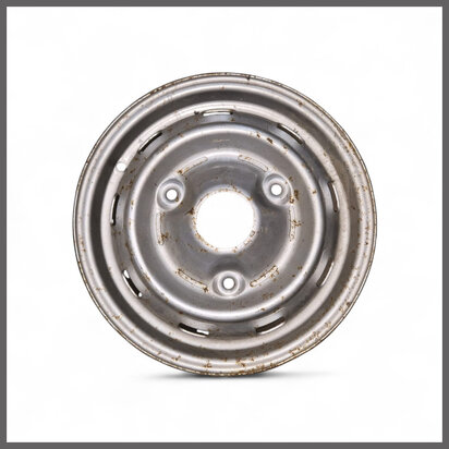 Jante Michelin (New Old Stock).