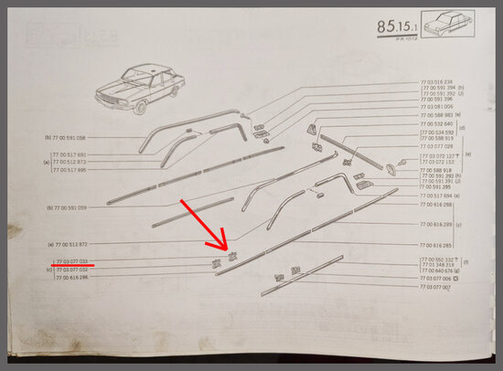 Klemmetje (plastic) voor de sierlijsten.