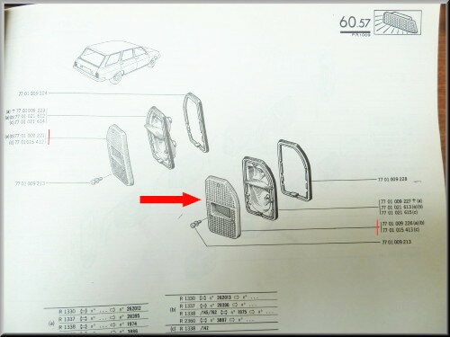 Taillight cap on the right R12 break