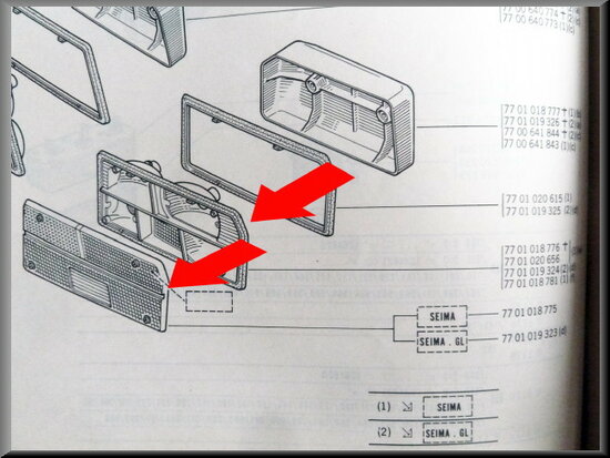 Taillight on the right (reproduction)