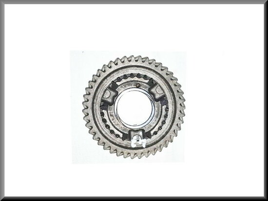 Pinion 2nd gear (43 teeth)