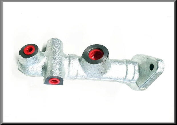 Brake master cylinder