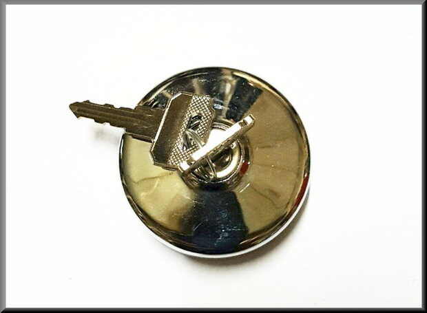 Fuel filler cap lockable (chrome)