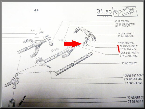 Bolt gear-shift fork reverse gear