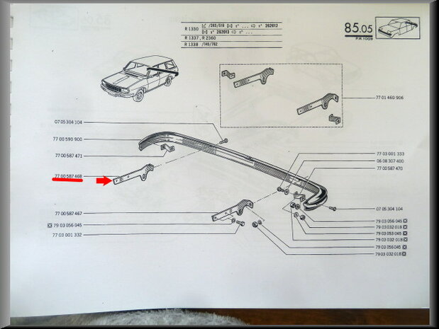 Bumper support rear right R12 Break