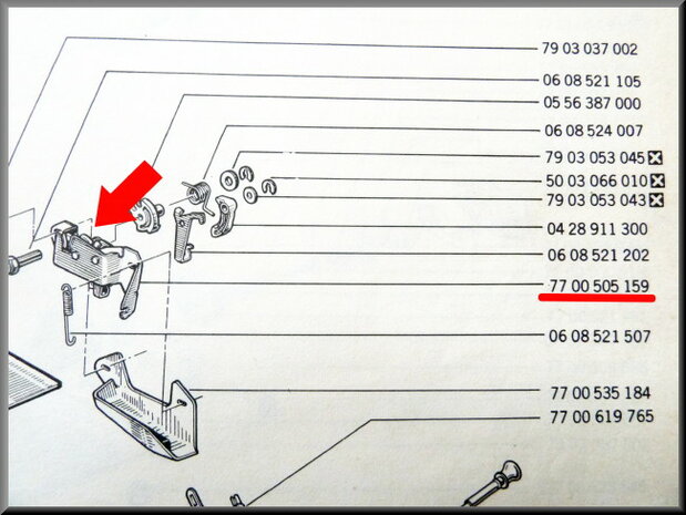 Motorkap slot (New Old Stock).