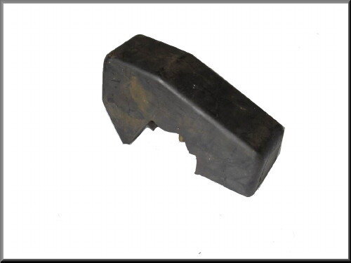 Rubber buffer rear right R12 Break