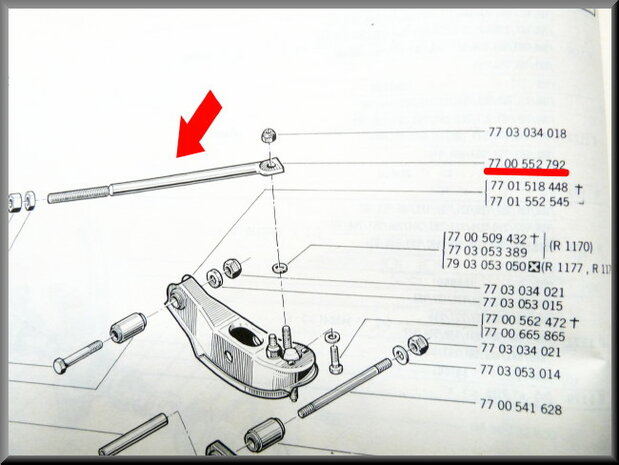 Torque rod in front