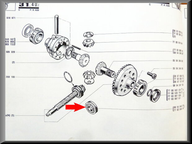 Pinion bearing , groove not centered (32x72x19).